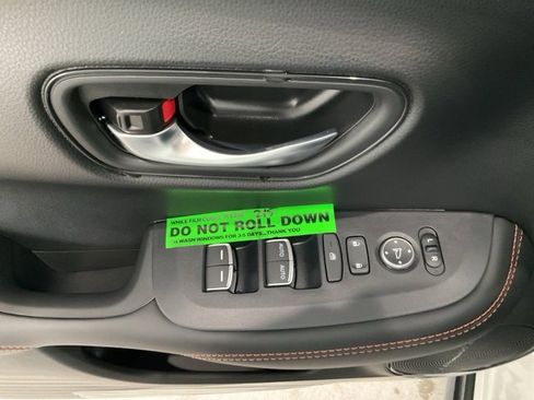 New 2026 Honda HR-V Sport image 6