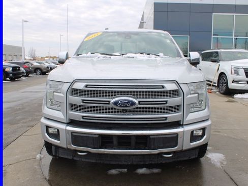 Used 2017 Ford F150 Platinum w/ Equipment Group 701A Luxury image 2