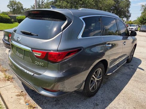 Used 2017 INFINITI QX60 FWD w/ Premium Plus Package image 4