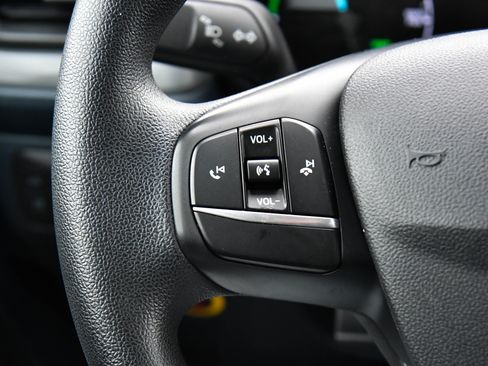 Used 2022 Ford Maverick XL FWD image 33