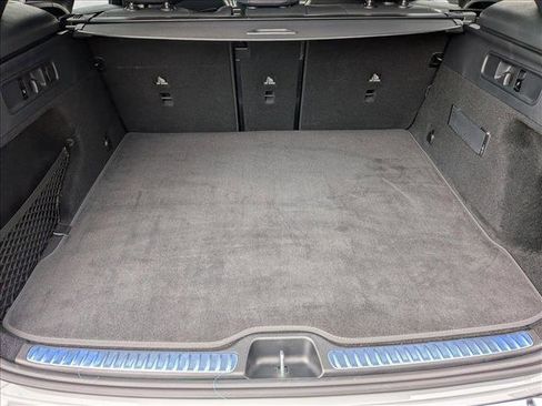 Used 2026 Mercedes-Benz GLC 300 image 6