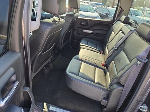 Used 2015 Chevrolet Silverado 2500 LT w/ LT Convenience Package image 17