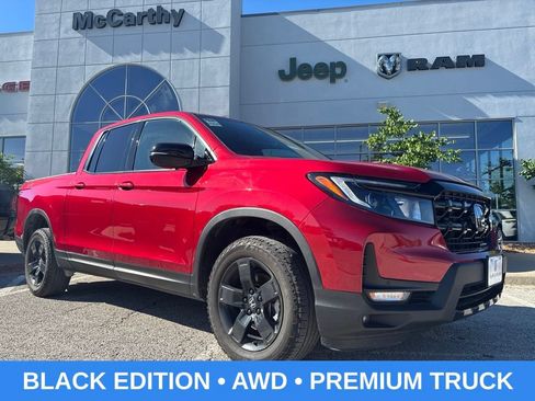 Used 2025 Honda Ridgeline Black Edition image 1