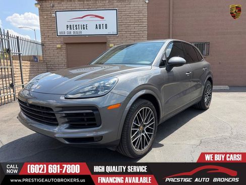 Used 2019 Porsche Cayenne AWD/4WD image 1