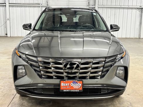 Certified 2022 Hyundai Tucson Limited FWD image 2