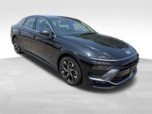 Used 2024 Hyundai Sonata SEL FWD image 8