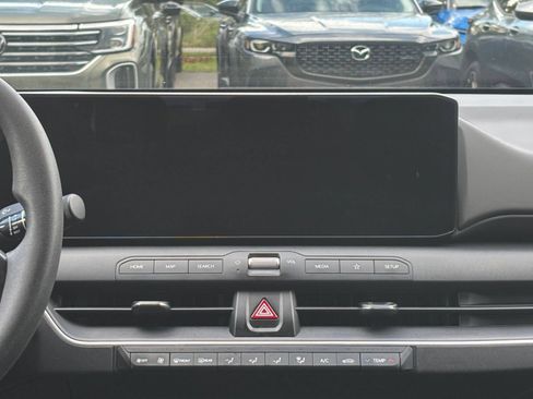 Used 2025 Kia K4 FWD image 20