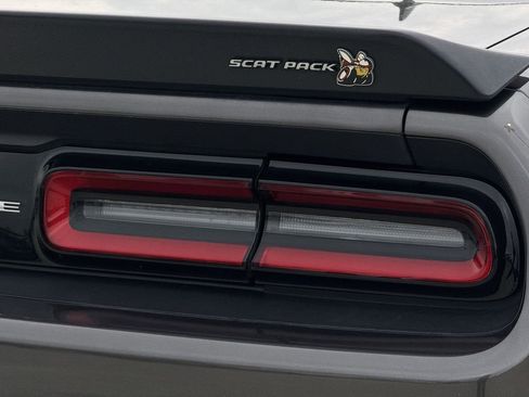 Used 2021 Dodge Challenger R/T Scat Pack RWD image 11