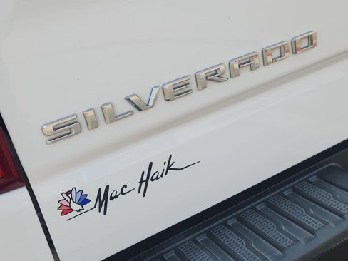 Certified 2020 Chevrolet Silverado 1500 LT Trail Boss AWD/4WD image 15
