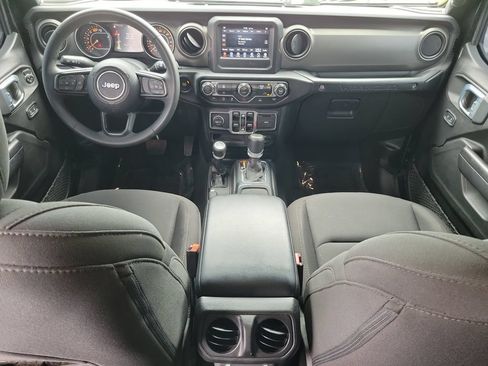 Used 2023 Jeep Wrangler Unlimited Sport AWD/4WD image 13