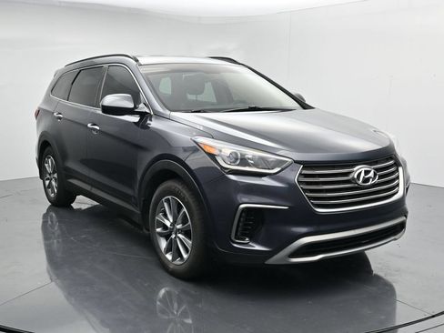 Used 2019 Hyundai Santa Fe XL SE AWD/4WD image 2