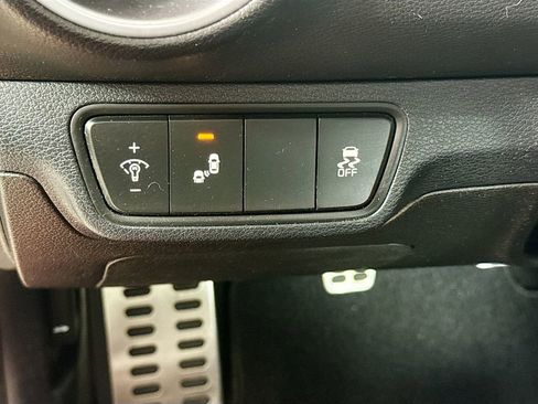 Used 2022 Kia Forte GT image 10