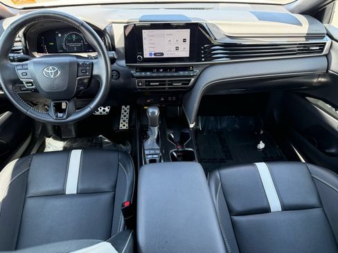 Used 2026 Toyota Camry SE w/ Convenience Package FWD image 28