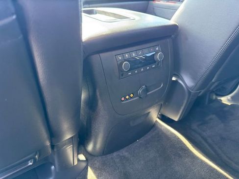 Used 2013 Chevrolet Tahoe LTZ image 14