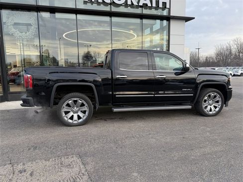 Used 2018 GMC Sierra 1500 Denali w/ Denali Ultimate Package image 2