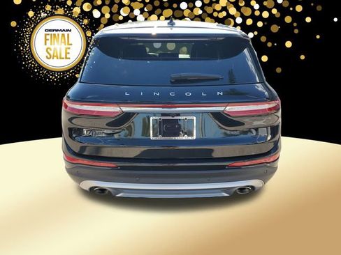 Certified 2024 Lincoln Corsair FWD w/ Equipment Group 101A image 7