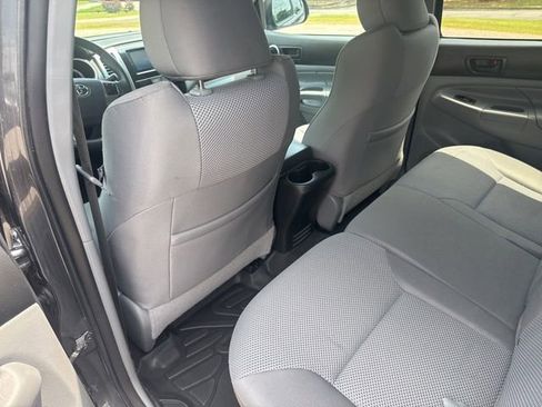Used 2012 Toyota Tacoma 4x4 Double Cab w/ TRD Off-Road Pkg image 21