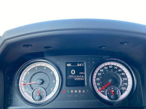 Used 2019 RAM 1500 Express w/ Express Value Package image 25