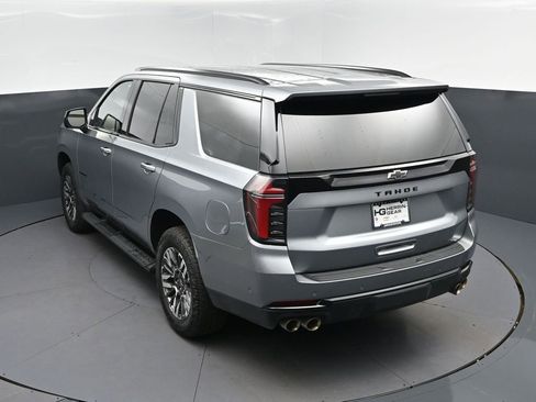 Used 2025 Chevrolet Tahoe Z71 AWD/4WD image 35