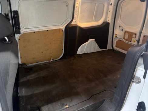 Used 2017 Ford Transit Connect XL FWD image 12