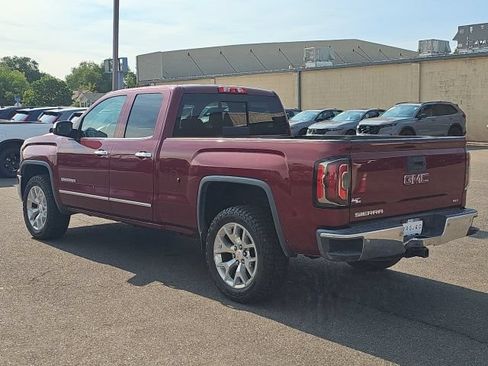 Used 2017 GMC Sierra 1500 SLT w/ SLT Premium Package AWD/4WD image 4