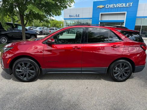 Used 2023 Chevrolet Equinox RS w/ RS Leather Package AWD/4WD image 2