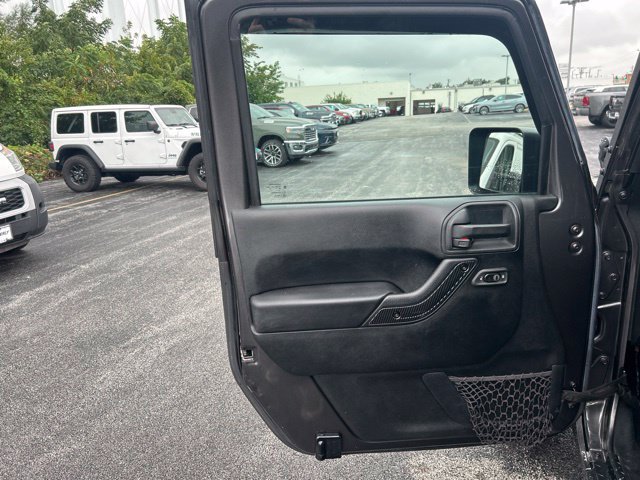 Used 2016 Jeep Wrangler Unlimited Sport w/ Quick Order Package 24S AWD/4WD image 14