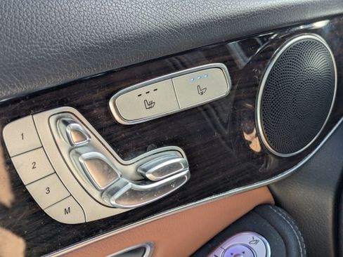 Certified 2022 Mercedes-Benz GLC 300 4MATIC image 25