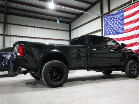 Used 2018 RAM 3500 Big Horn AWD/4WD image 11