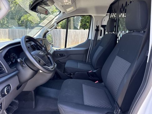Used 2025 Ford Transit 250 Low Roof w/ Exterior Upgrade Package RWD image 9