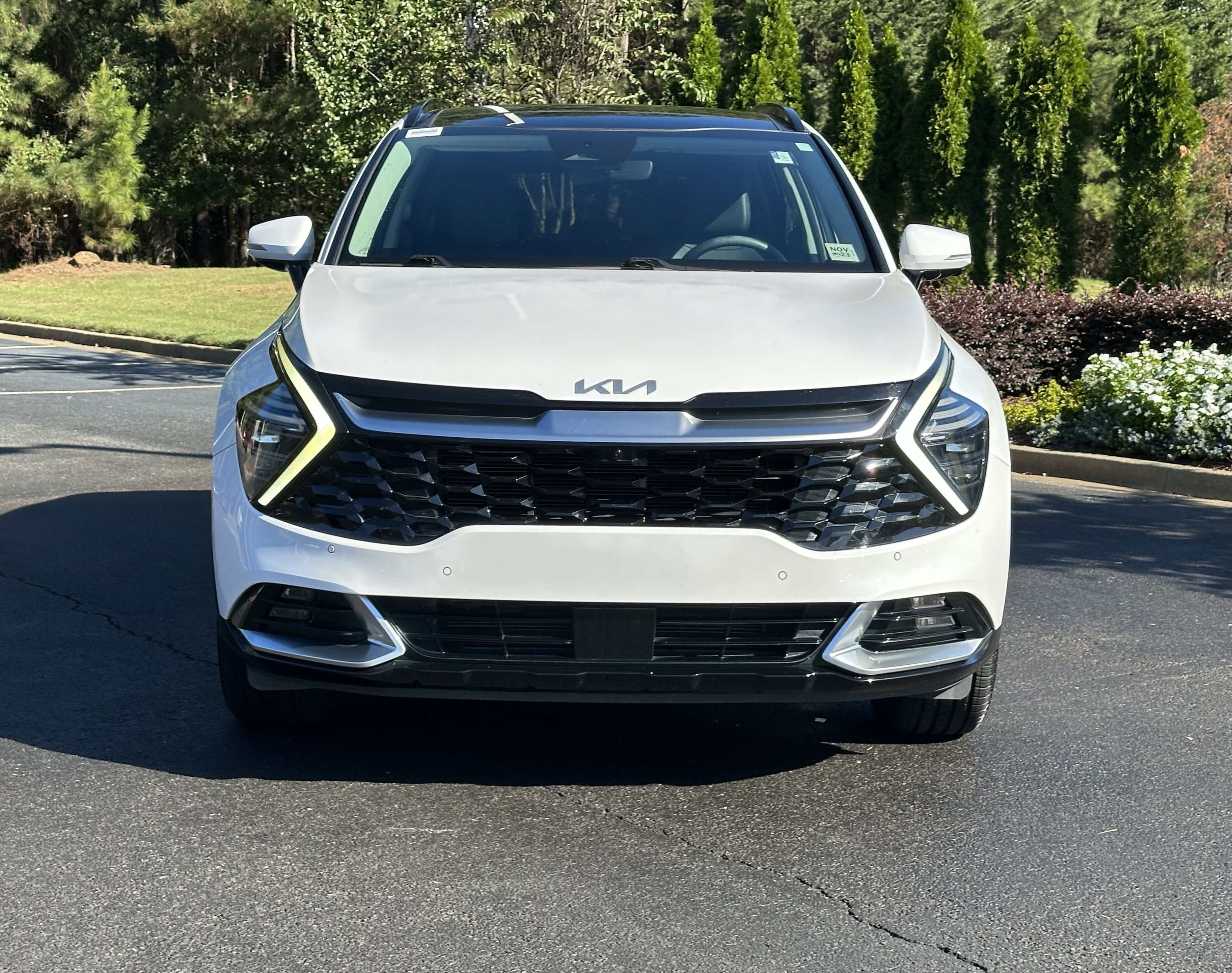 Used 2023 Kia Sportage SX FWD image 3