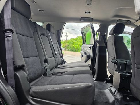 Used 2016 Chevrolet Tahoe 2WD w/ Remote Keyless Entry Package image 27