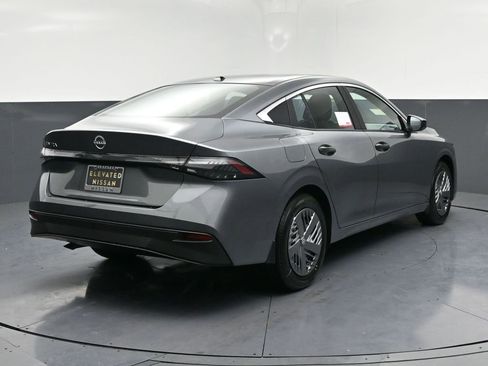 New 2026 Nissan Sentra S w/ Floor Mat Package image 4