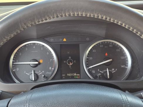 Used 2017 Toyota Highlander XLE image 11