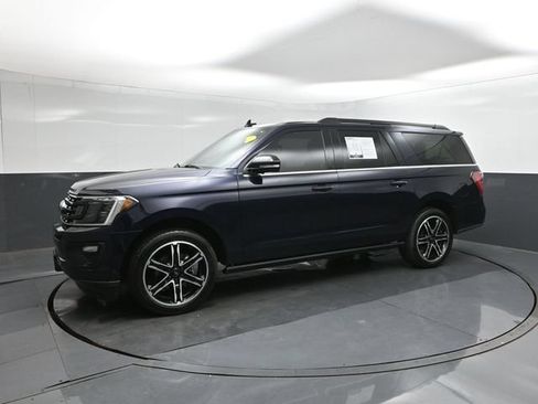 Used 2021 Ford Expedition Max Limited RWD image 30
