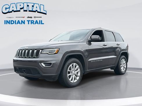 Used 2021 Jeep Grand Cherokee Laredo X RWD image 1