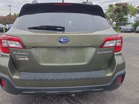 Used 2019 Subaru Outback 2.5i Limited w/ Popular Package #2 AWD/4WD image 12