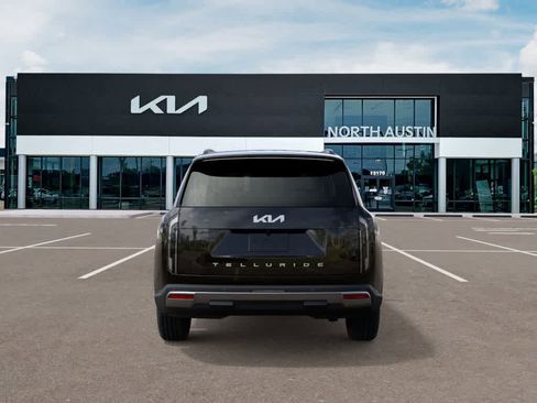 New 2027 Kia Telluride S image 5