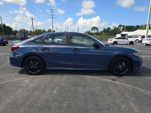 Used 2025 Honda Civic Sport image 3
