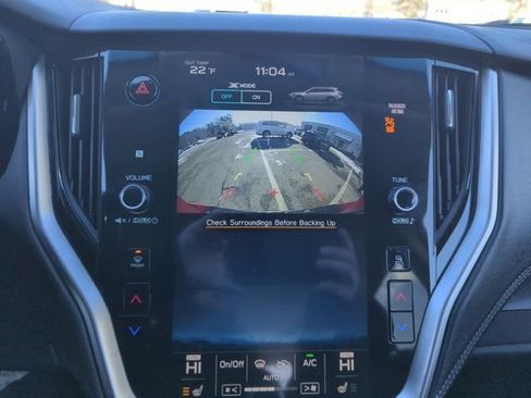 Used 2022 Subaru Outback Premium image 25
