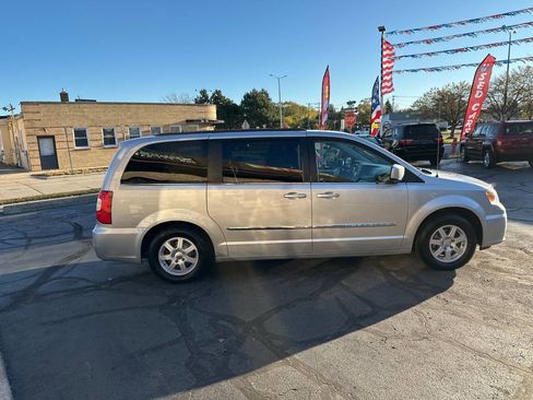 Used 2012 Chrysler Town & Country Touring w/ Entertainment Group #1 image 6