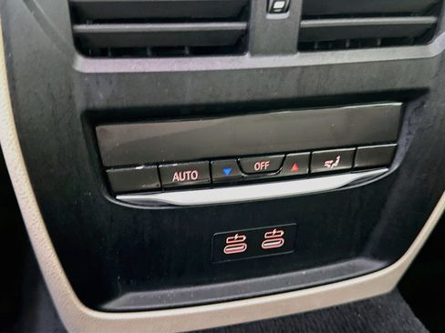 Used 2025 BMW 330i Sedan RWD image 29