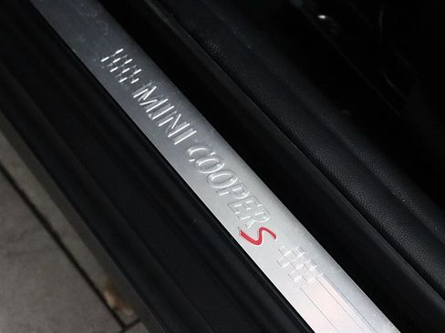 Used 2019 MINI Cooper S FWD image 46