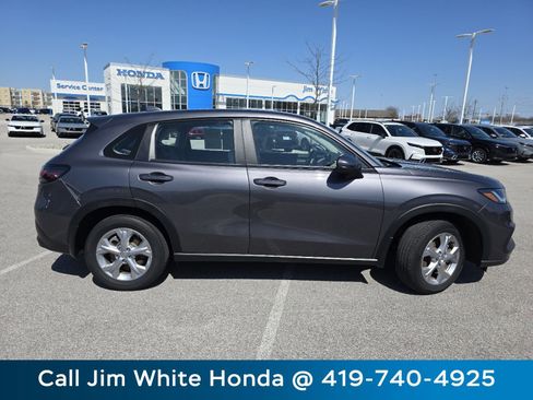 Certified 2024 Honda HR-V LX image 17