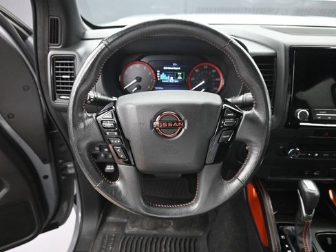 Used 2022 Nissan Frontier PRO-4X w/ Off-Road Protection Package AWD/4WD image 21