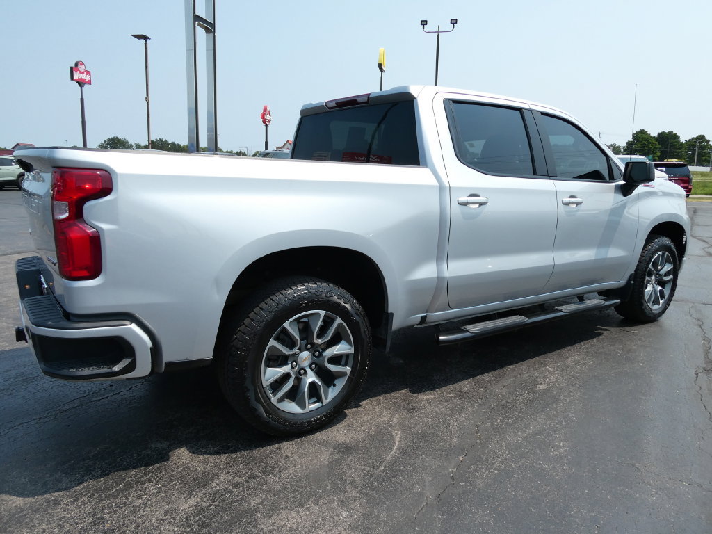 Certified 2022 Chevrolet Silverado 1500 RST AWD/4WD image 5