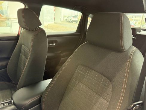 Used 2025 Honda HR-V Sport image 19