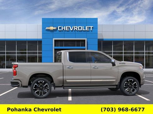 New 2026 Chevrolet Silverado 1500 High Country AWD/4WD image 5
