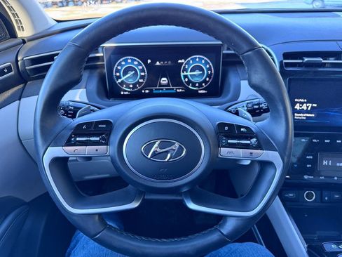 Used 2022 Hyundai Tucson Limited image 10