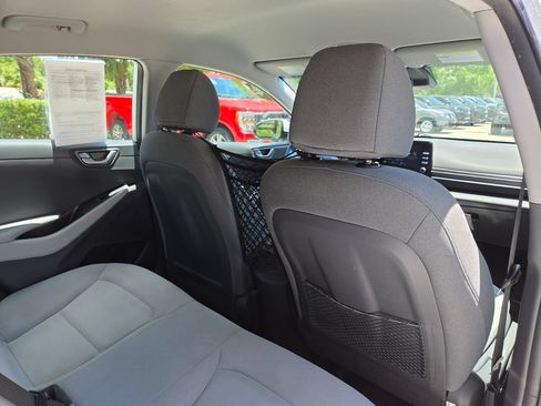 Used 2021 Hyundai Ioniq Blue FWD image 17